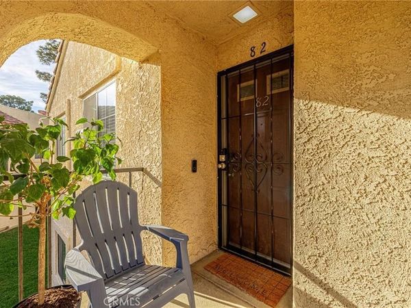 2554 Olive, Unit 82, Palmdale, CA 93550