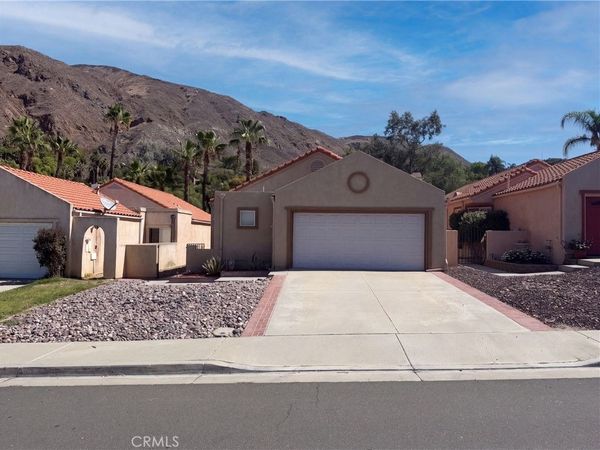961 Verona, San Jacinto, CA 92583