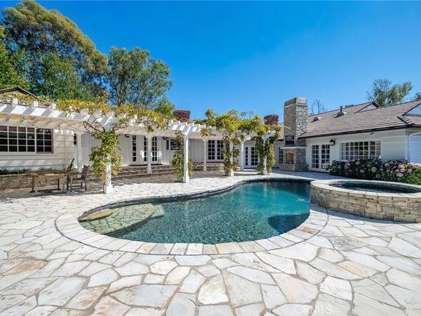 6 Caballeros, Rolling Hills, CA 90274