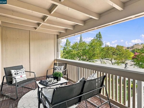 1132 Running Springs Rd, Unit 7, Walnut Creek, CA 94595