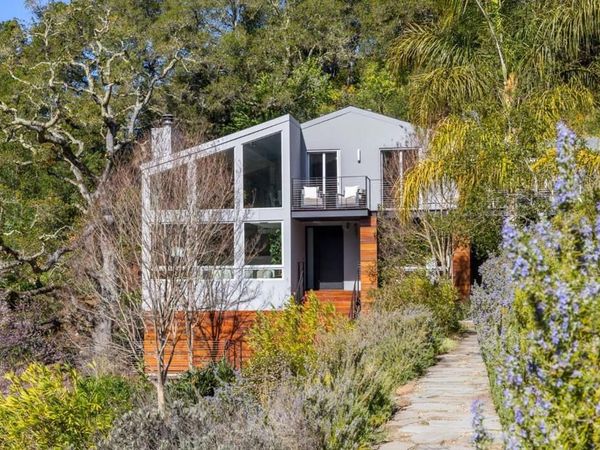 27201 Moody Road, Los Altos Hills, CA 94022