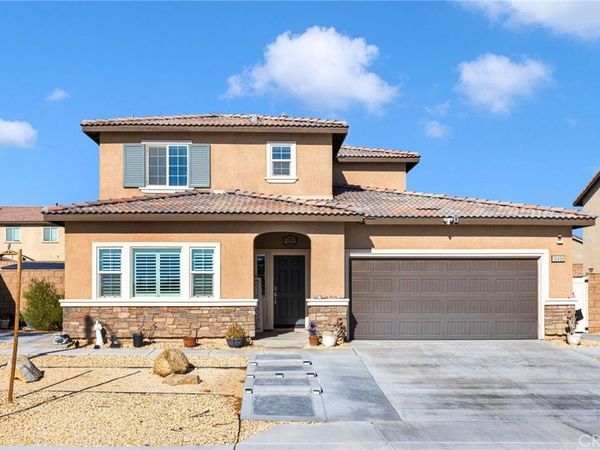15458 San Francisco, Victorville, CA 92394