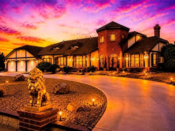 13889 Olathe Road, Apple Valley, CA 92307
