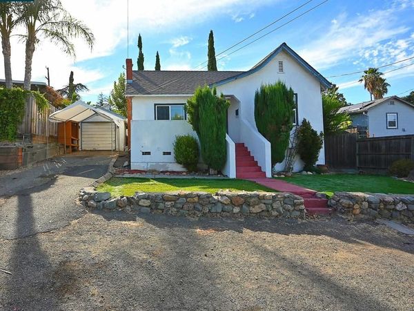 1035 Palm Ave, Martinez, CA 94553