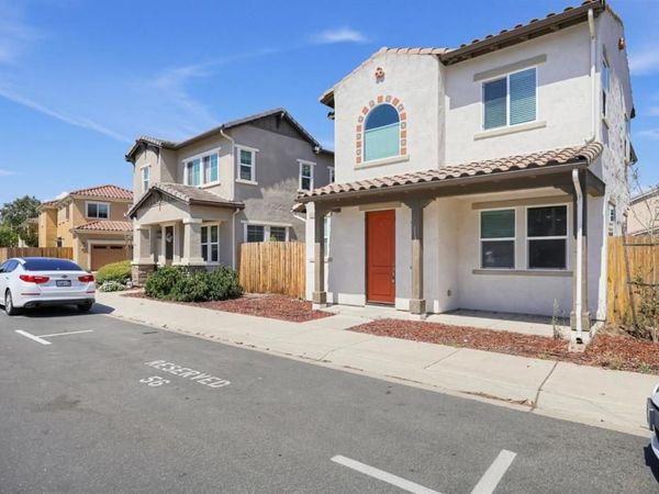 1137 Fox Field Lane, Santa Maria, CA 93458