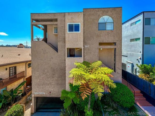 1124 Fresno Street, Unit 2, San Diego, CA 92110