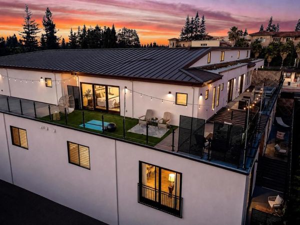 914 Woodside Road, Redwood City, CA 94061