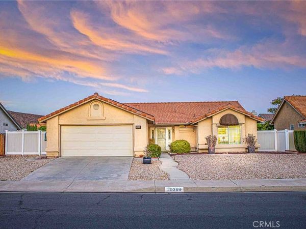 29386 Lake Forest, Sun City, CA 92586