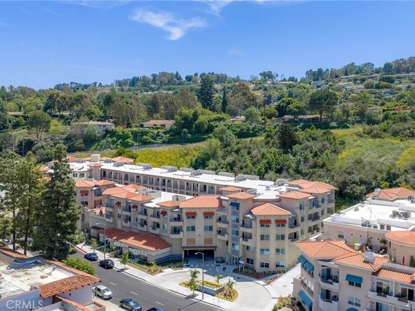 927 Deep Valley Drive, Unit 124, Rolling Hills Estates, CA 90274