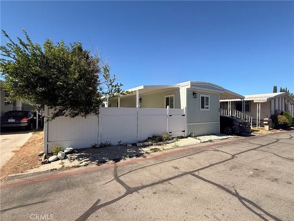 22111 Newport Ave, Unit 60, Grand Terrace, CA 92313
