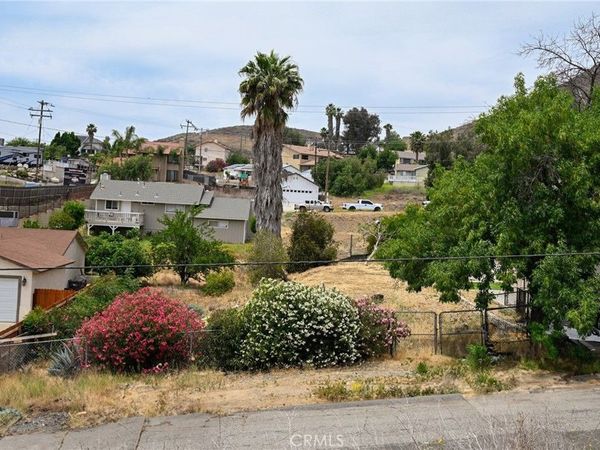 0 APN #351-043-011, Canyon Lake, CA 92587