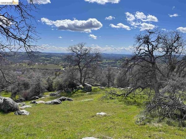 18351 Olov, Sonora, CA 95370