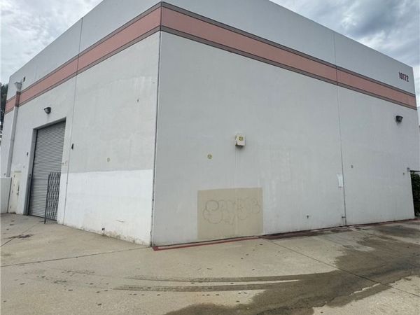 10172 Olney, El Monte, CA 91731