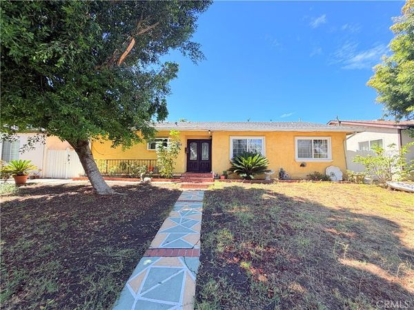 9423 Woodley, Los Angeles, CA 91343