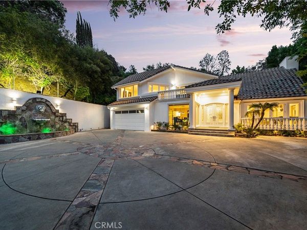 16221 Elisa, Encino, CA 91436