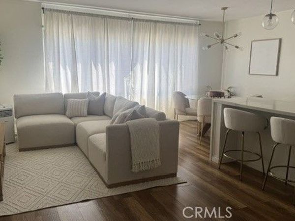 250 Linden, Long Beach, CA 90802