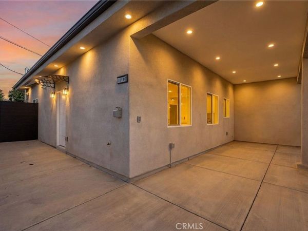 16140 Mayall Street, North Hills, CA 91343