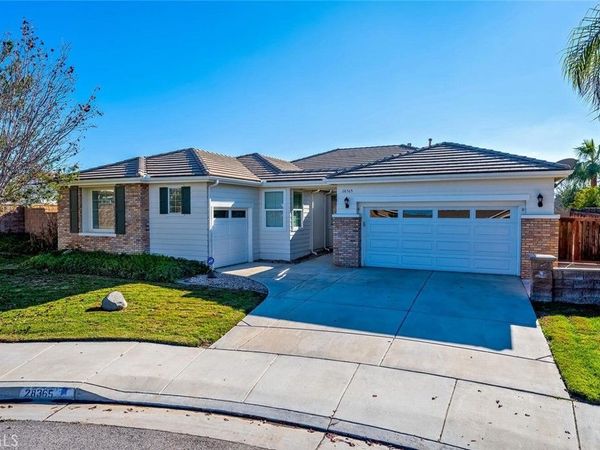 28365 Little Lake Court, Menifee, CA 92585