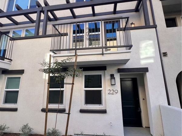 229 Stillwater, Claremont, CA 91711