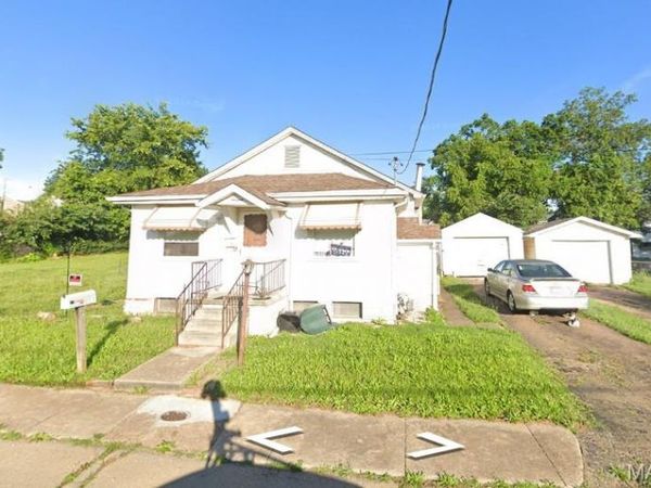 13 Dalton Street, Leadington, MO 63601