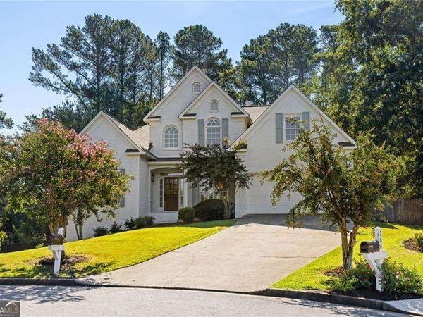 770 Heathland Drive, Roswell, GA 30075