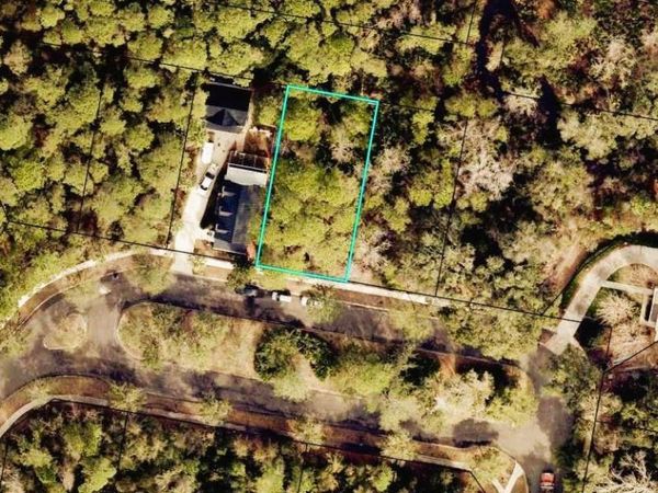 504 Charleston Way , St. Marys, GA 31558