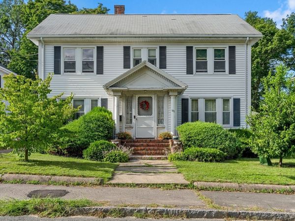 141 Brookside Ave, Brockton, MA 02301