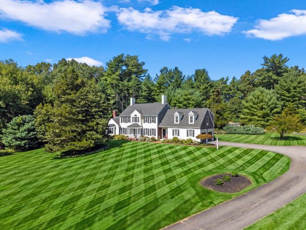 94 Valley Street, Duxbury, MA 02332