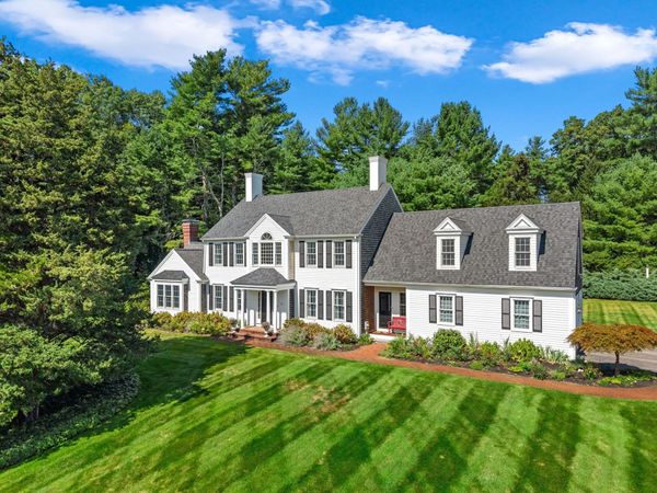 94 Valley Street, Duxbury, MA 02332