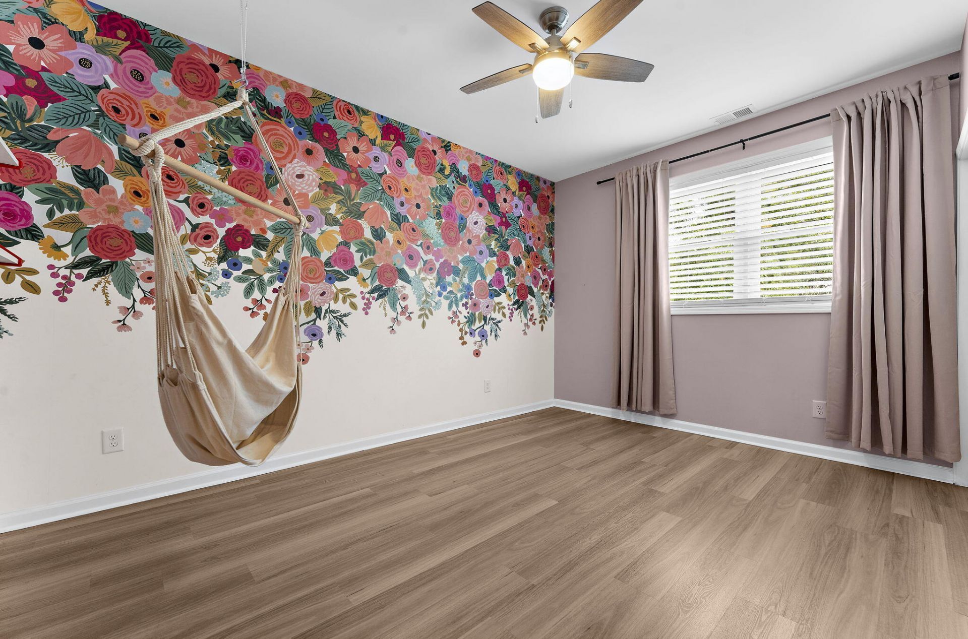 108 Lowndes Lane Photo 37