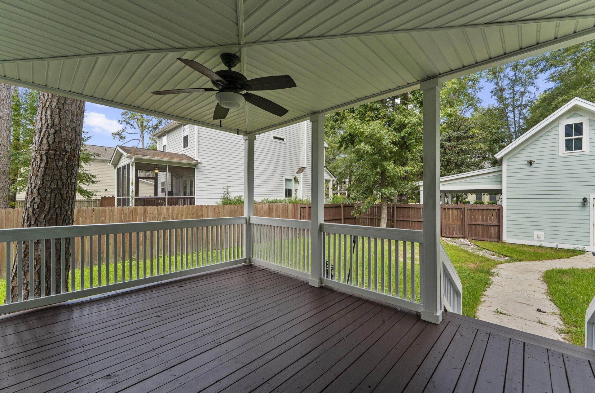 108 Lowndes Lane Photo 52