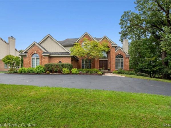 6951 Brook Hollow Court, West Bloomfield Township, Mi 48322