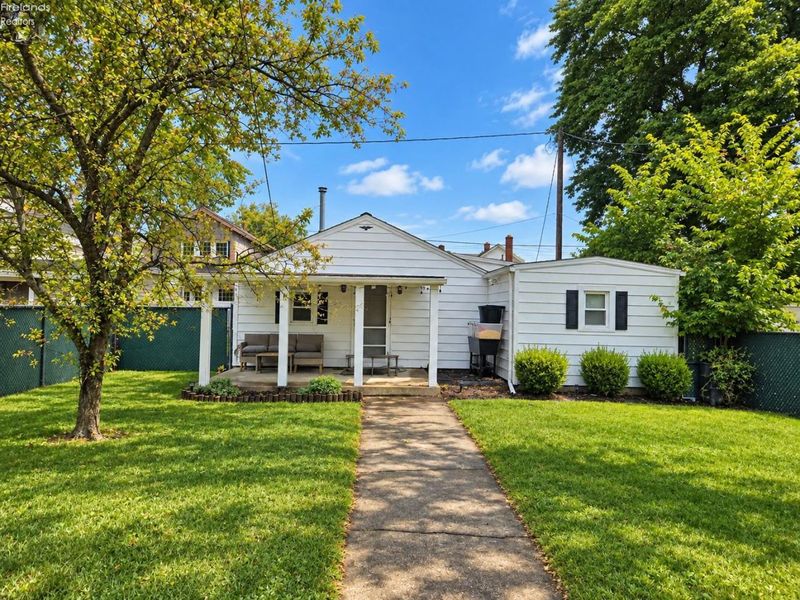 1015 Fourth Street, Sandusky, OH 44870 Photo 2