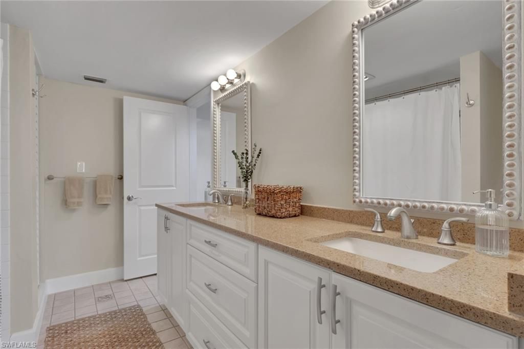 4611 S Landings Dr, Fort Myers, FL 33919 Photo