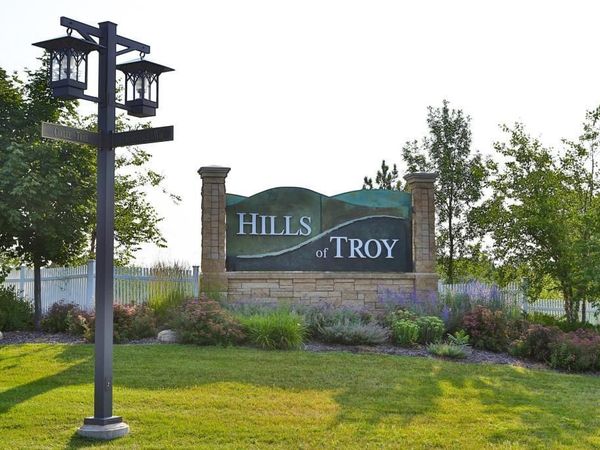 488 (Lot 16) Summit Ridge, Hudson, WI 54016