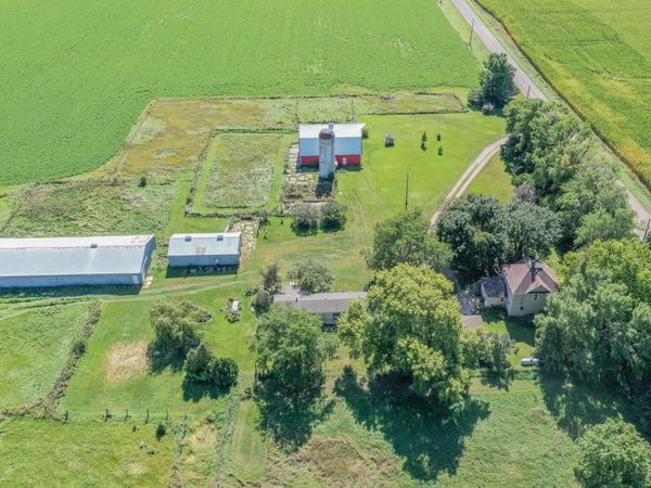 18413 60th Street SW, Prinsburg, MN 56281