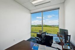 235 Magrath Darby Boulevard  photo 4