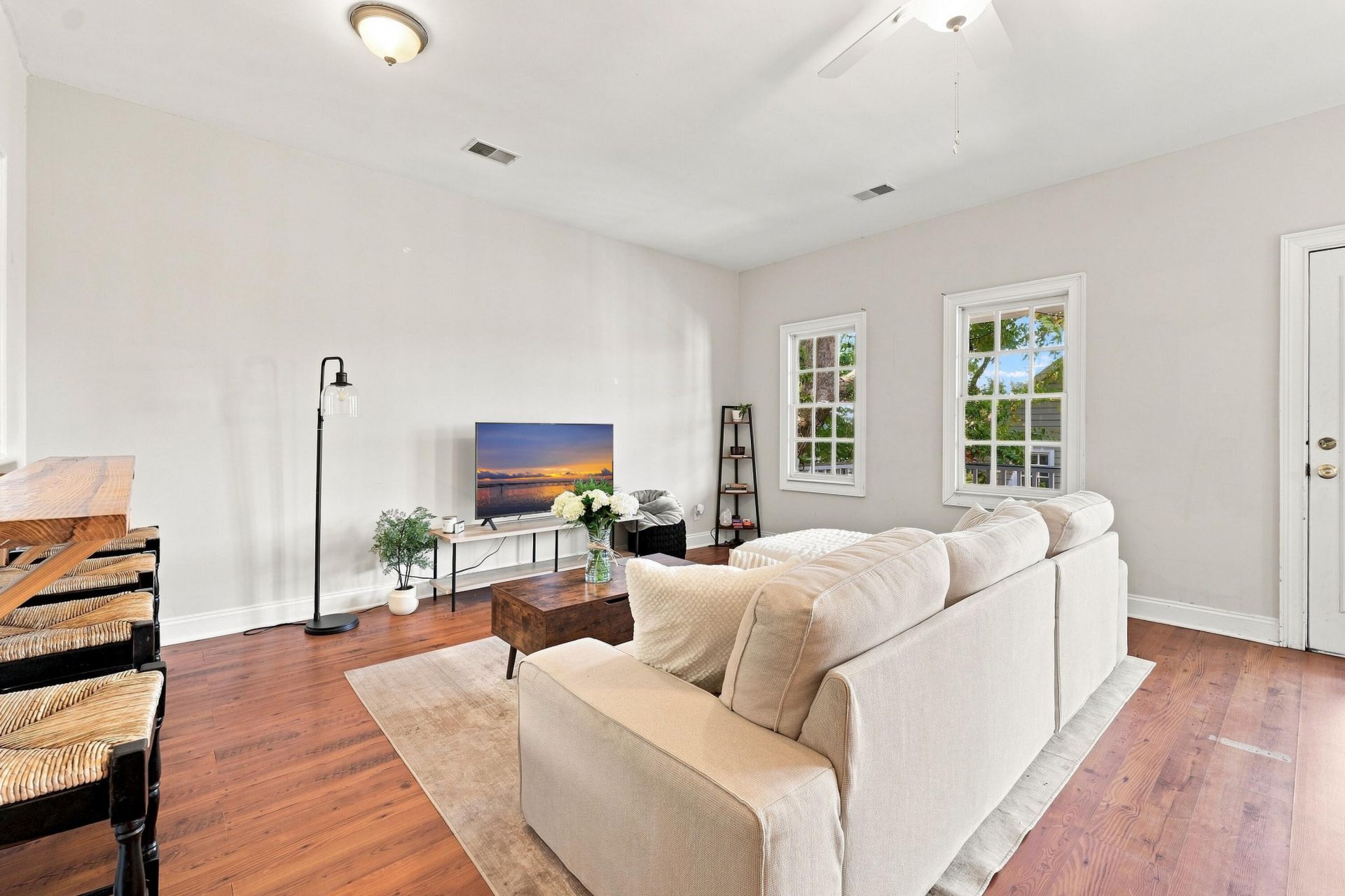 183 Smith Street  Photo 5