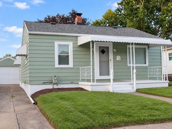 1221 Seborn Avenue, Zanesville, OH 43701