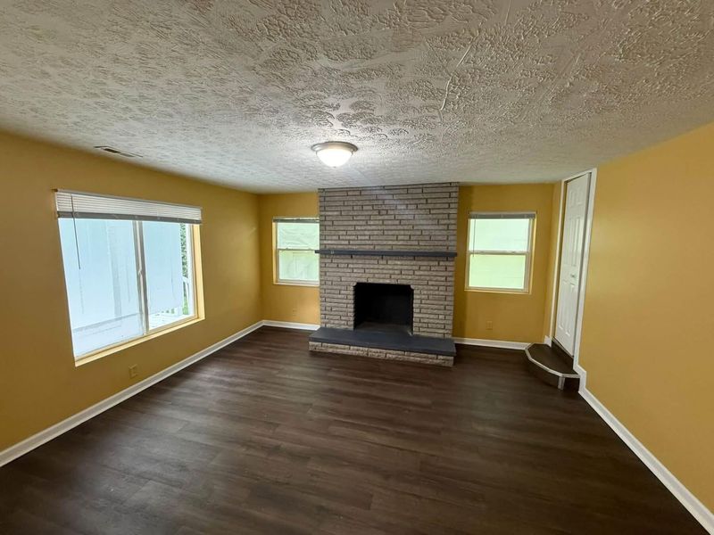 1404 S Waggoner Road, Reynoldsburg, OH 43068 Photo 10