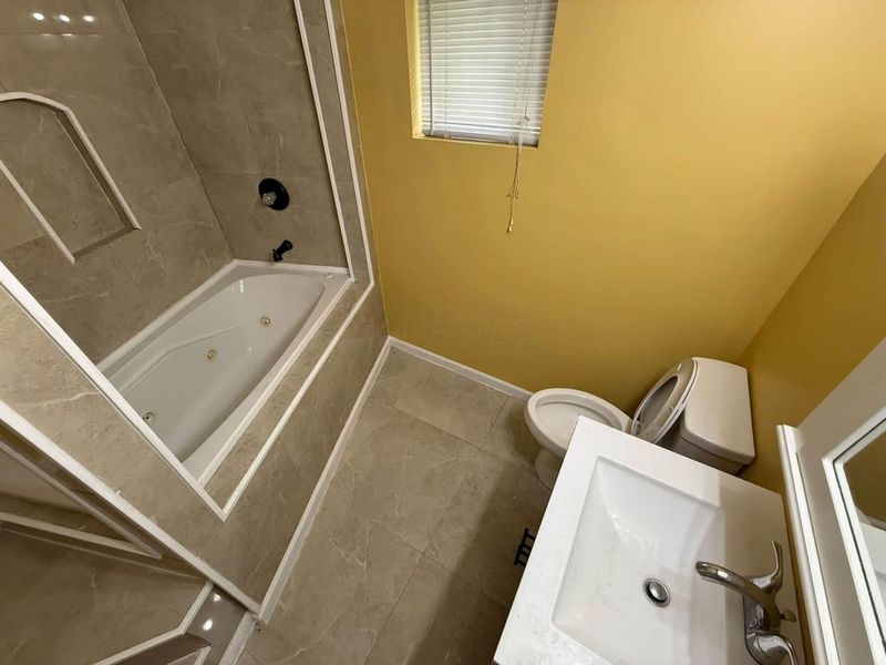 1404 S Waggoner Road, Reynoldsburg, OH 43068 Photo 27