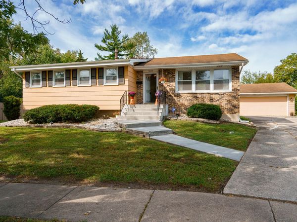3423 Hickory Lane, Hazel Crest, IL 60429