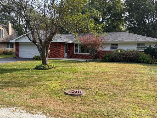13057 S 71st Avenue , Palos Heights, IL 60463