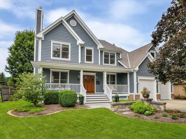 1028 Shady Lane , Glen Ellyn, IL 60137