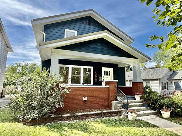2505 Oakridge Road, Fort Wayne, IN 46805