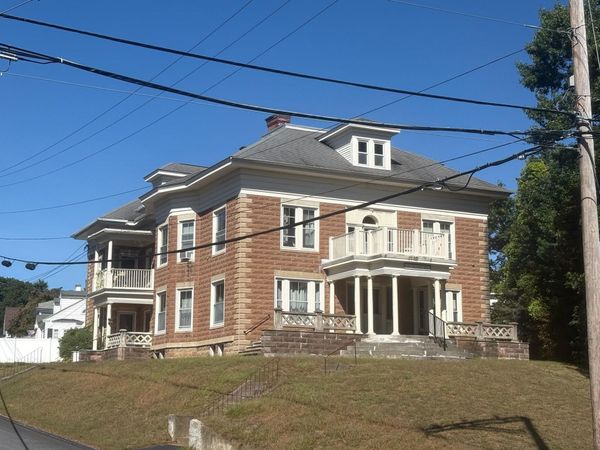 18 MAST Road, Manchester, NH 03102