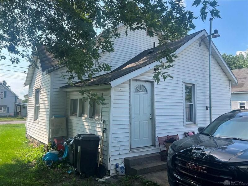 192 Latourette Street, Marion, OH 43302 Photo 3
