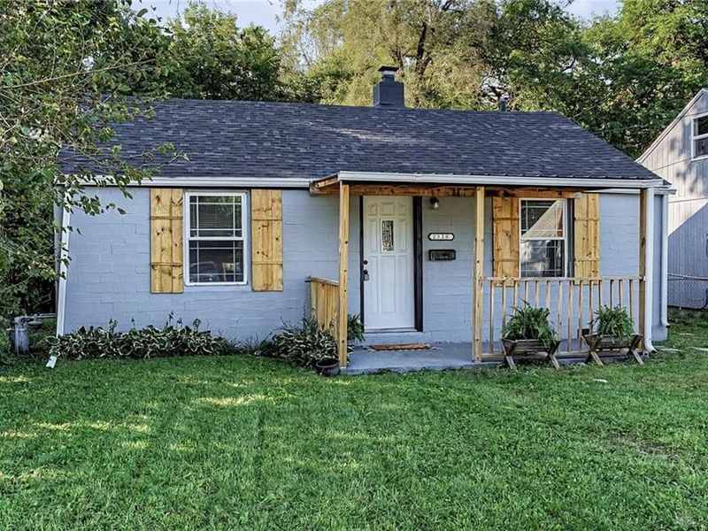 2328 Cardinal Avenue, Dayton, OH 45414 Photo 2