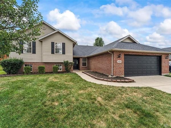 4660 Hialeah Park, Huber Heights, OH 45424