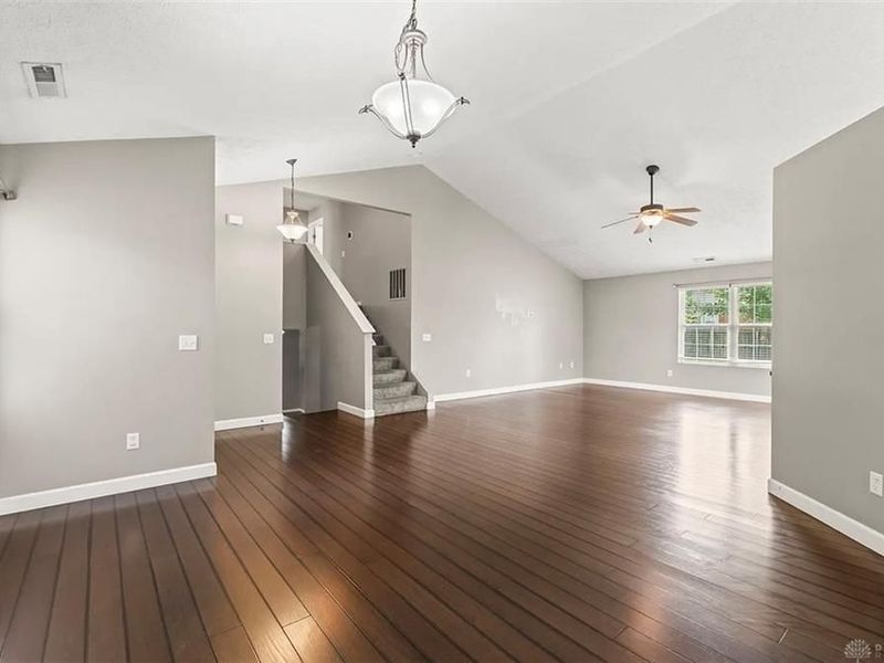 4660 Hialeah Park, Huber Heights, OH 45424 Photo 12